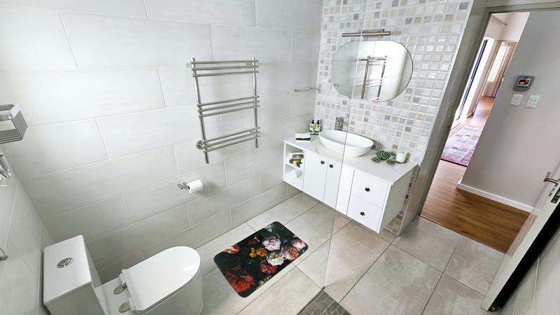 3 Bedroom Property for Sale in Dana Bay Western Cape